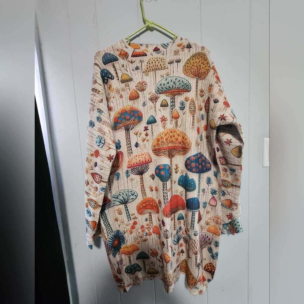 NIP Distressed Look Colorful Mushrooms Oversized Sweater - Picture 5 of 13